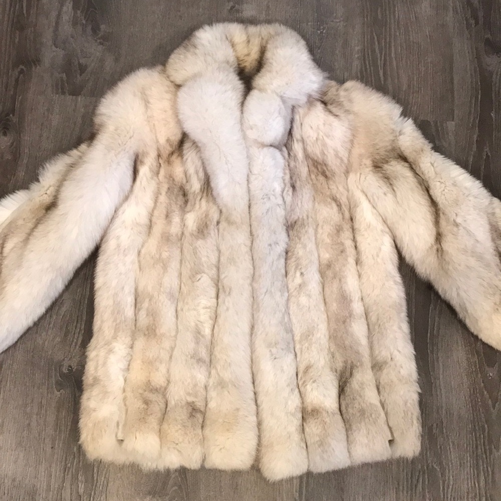 AUTHENTIC SCAASI BLUE FOX FUR COAT